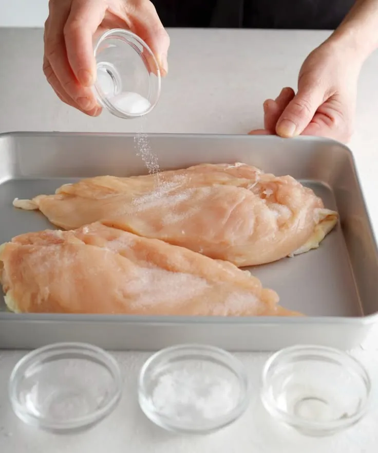 鶏むね肉で痩せない人の共通点は　　　“調理法”です